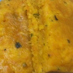 A picture of Steamed Kabocha and Carrot Cake.