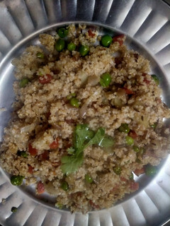 वेजिटेबल दलिया(Vegetable daliya recipe in Hindi) रेसिपी मुख्य फोटो