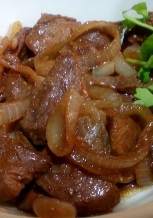 A picture of Beef steak philippine stlye.