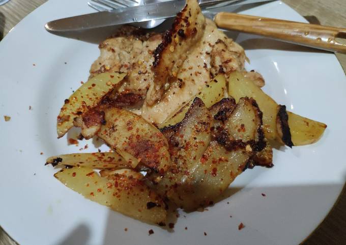 Grilled Chicken breast with garlic potato (untuk diet)
