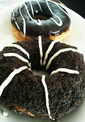 A picture of Chocolate Donut.