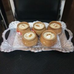 A picture of Zafrani phirni.