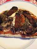 Trevisana aux tomates séchées mozzarella ail et oignon façon bruschetta