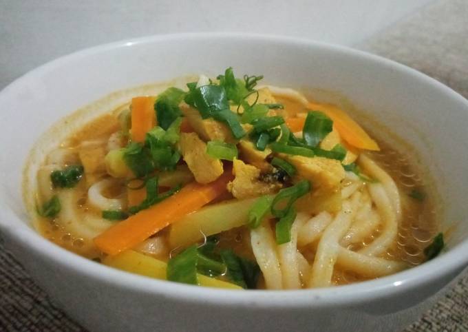 Resep Mie Gomak Simple Oleh Fitria Gesti - Cookpad