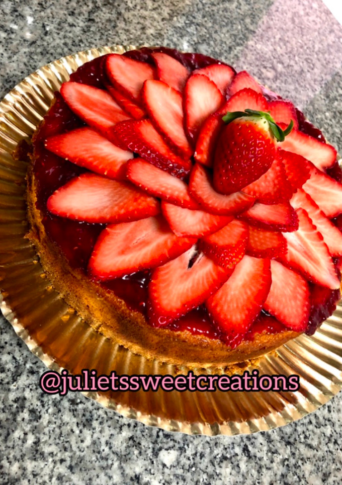 Una foto de Cheesecake con fresas 🍓💕