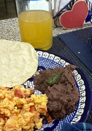 Una foto de Huevos a la mexicana
