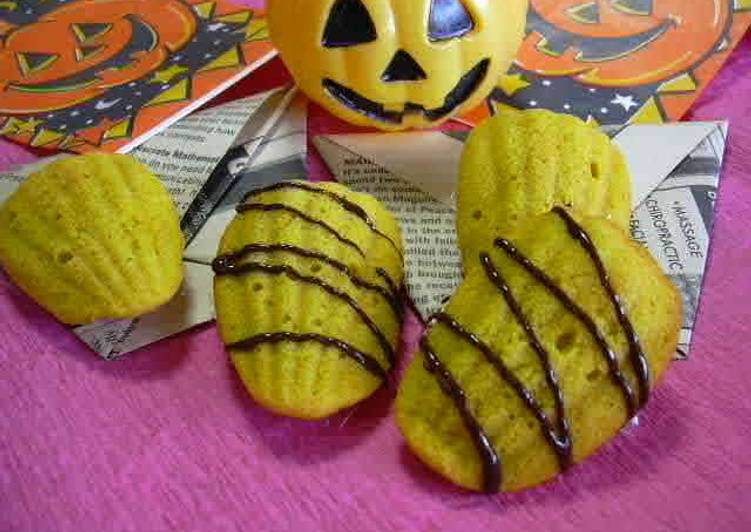 Moist Kabocha Madeleines for Halloween