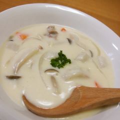 A picture of Satoimo and Mushroom Milk Stew.