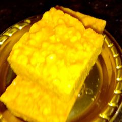 A picture of Aam ki burfi.