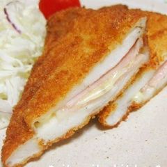 A picture of Crusty Fluffy Fried Hanpen with Ham and Cheese.