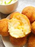 Cheesy potato bites