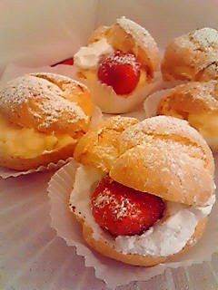 A picture of Foolproof Cream Puffs.