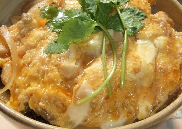 Recipe of Super Quick Homemade Creamy &amp; Fluffy Egg &amp; Chicken Rice Bowl (for One)