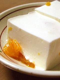 A picture of Easy and Delicious Yogurt Jello.