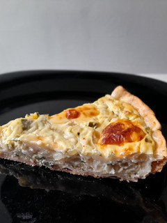 Una foto de Tarta de cebolla 🧅 y queso 🧀