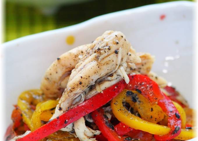 Chicken Tenders & Bell Peppers with Black Sesame Sauce