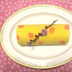 A picture of Peach Blossom Roll Cake for Doll Festival.