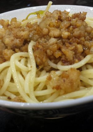 A picture of Olive Spaghetti.
