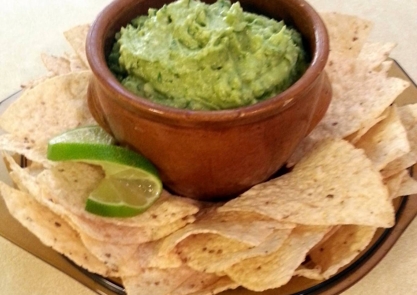 Sammie's Game Day Guacamole
