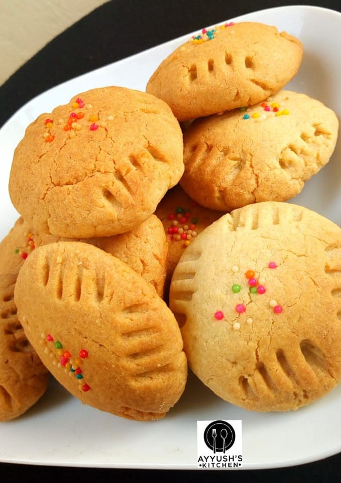 A picture of Buttered cookies.