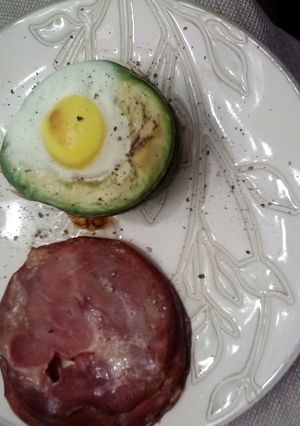 A picture of Griff's awesome avocado breakfast.