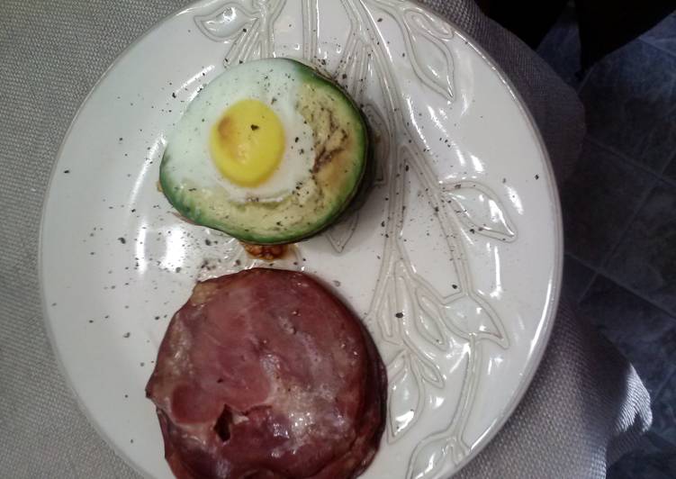 Griff's awesome avocado breakfast