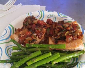 Easy Fast Cooking baked salmon w tomato cilantro relish Delicious Nutritious