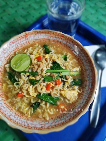 Langkah Mudah untuk Membikin Resep Sablak mie instan simpel yang Uenak Anti Ribet, Sempurna