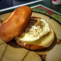 A picture of 45 Second Egg.