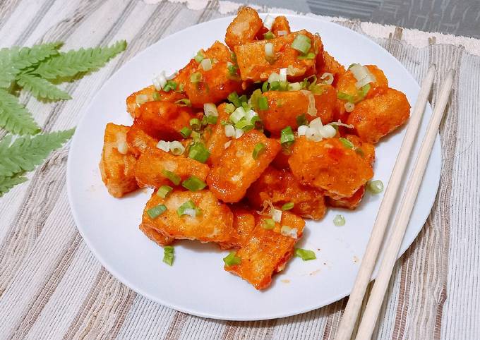 Dubu-gangjeong (Korean Sweet, Spicy, and Crunchy Tofu)