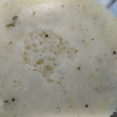 A picture of Idli.