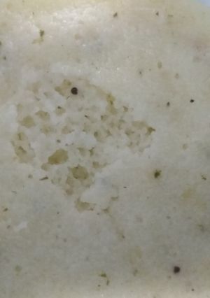 A picture of Idli.