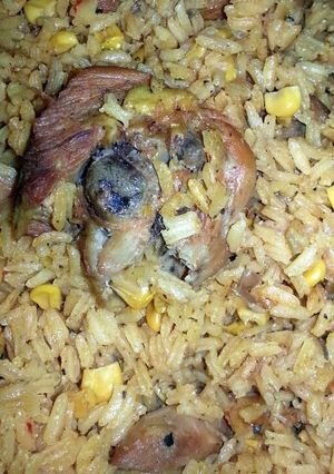 A picture of Arroz con Pollo / Rice with Chicken.
