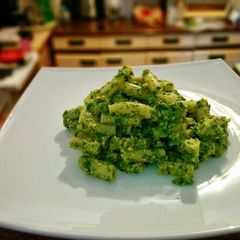A picture of Parsley Pesto.