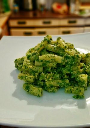 A picture of Parsley Pesto.