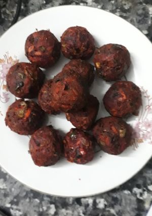 A picture of Mix vegetable fritters.