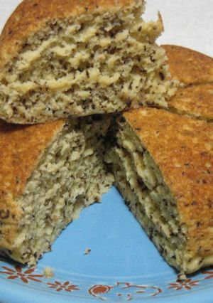 A picture of Tofu and Black Tea Cake in a Rice Cooker.