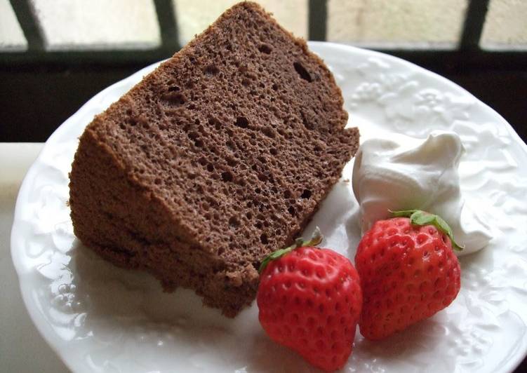 How to Prepare Quick Moist and Soft Cocoa Chiffon Cake