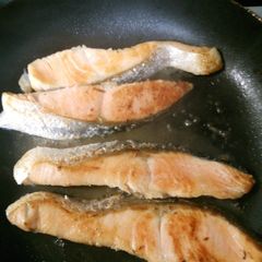 A picture of Easy Pan-Fried Salmon (Just Water and Salmon).