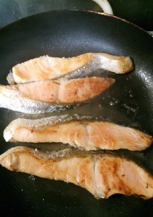 A picture of Easy Pan-Fried Salmon (Just Water and Salmon).