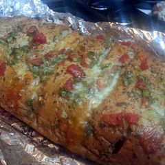 A picture of Super AMAZING n' EASY Garlic Cheese Bread.