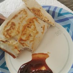 A picture of Tuna wrap.