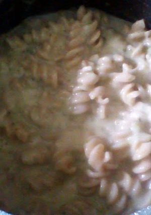 A picture of Cream Of Broccoli Soup w/ Wheat Pasta.