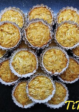 Hình của món Bánh khoai mì bào sợi nướng.