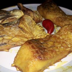 Fried fish A picture of Fried fish.