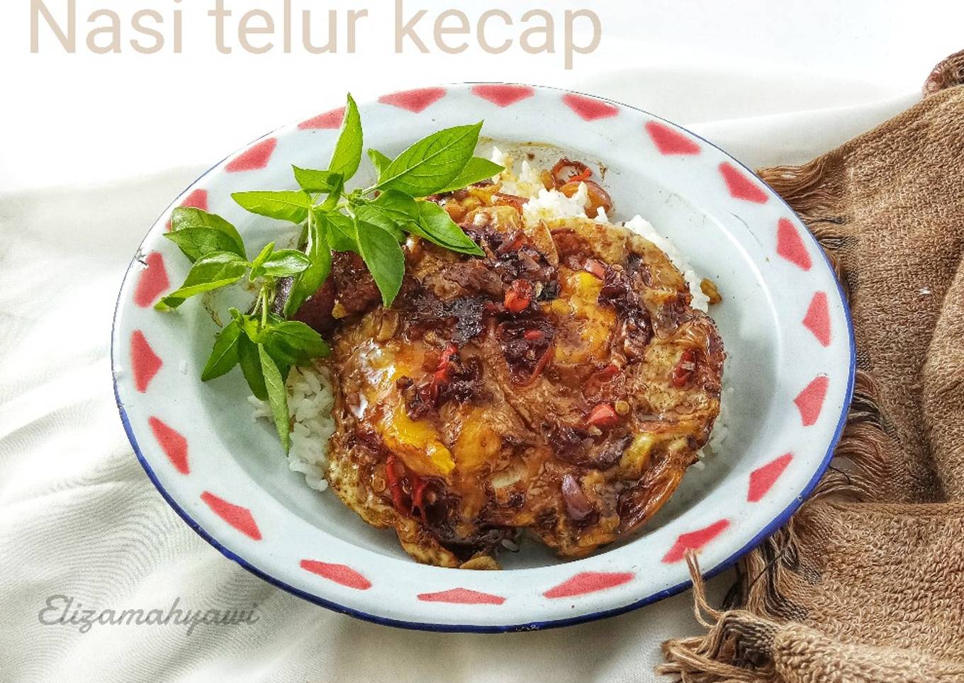 Nasi telur kecap