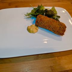 A picture of Salmon and spinach croquettes.