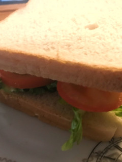 Una foto de Sándwich de pollo