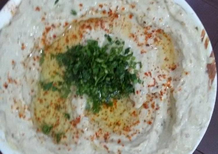 متبل (بابا غنوج)