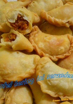Foto resep Pastel kering isi serundeng